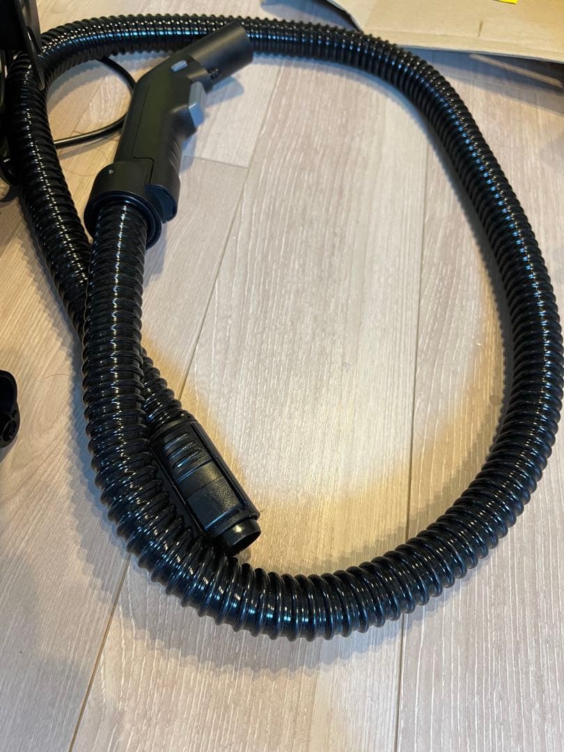 ケルヒャー　カーペットリンスクリーナーSE3