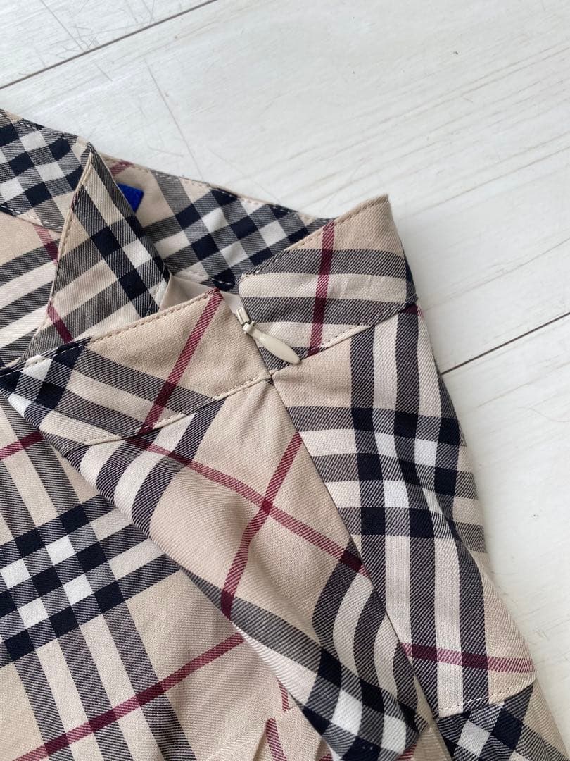 超美品 バーバリーブルーレーベルノバチェック スカート 36