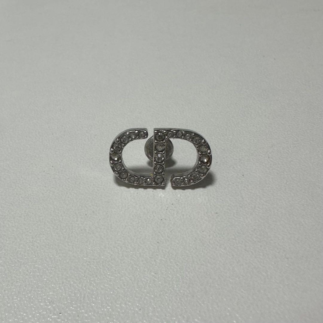 ディオール　Dior Petit CDスタッドピアス　シルバー　片耳用