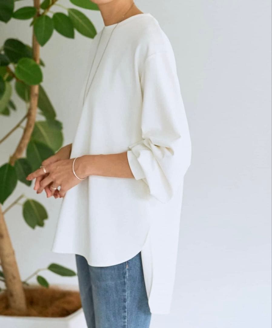 【新品タグ付き】BEARDSLEY Tブラウス 0サイズ　ホワイト