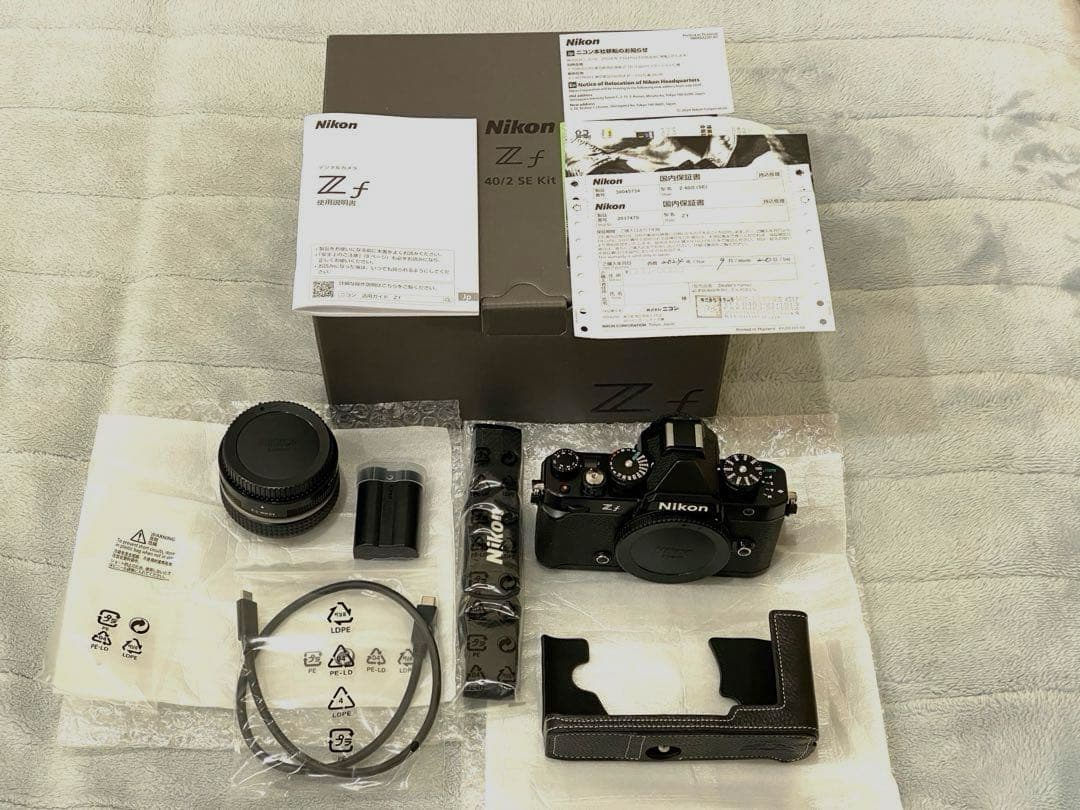 【極美品】Nikon Zf 40mm F2(SE) レンズキット ブラック