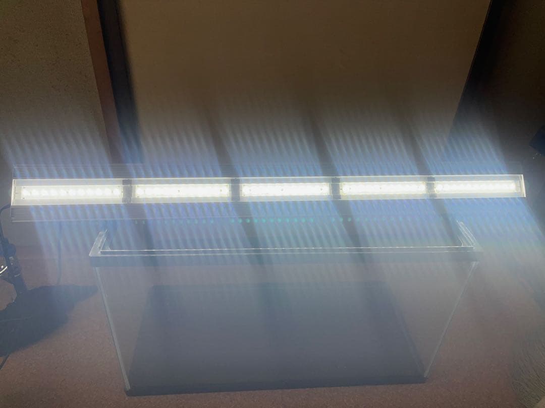 アクロ TRIANGLE LED BRIGHT 900