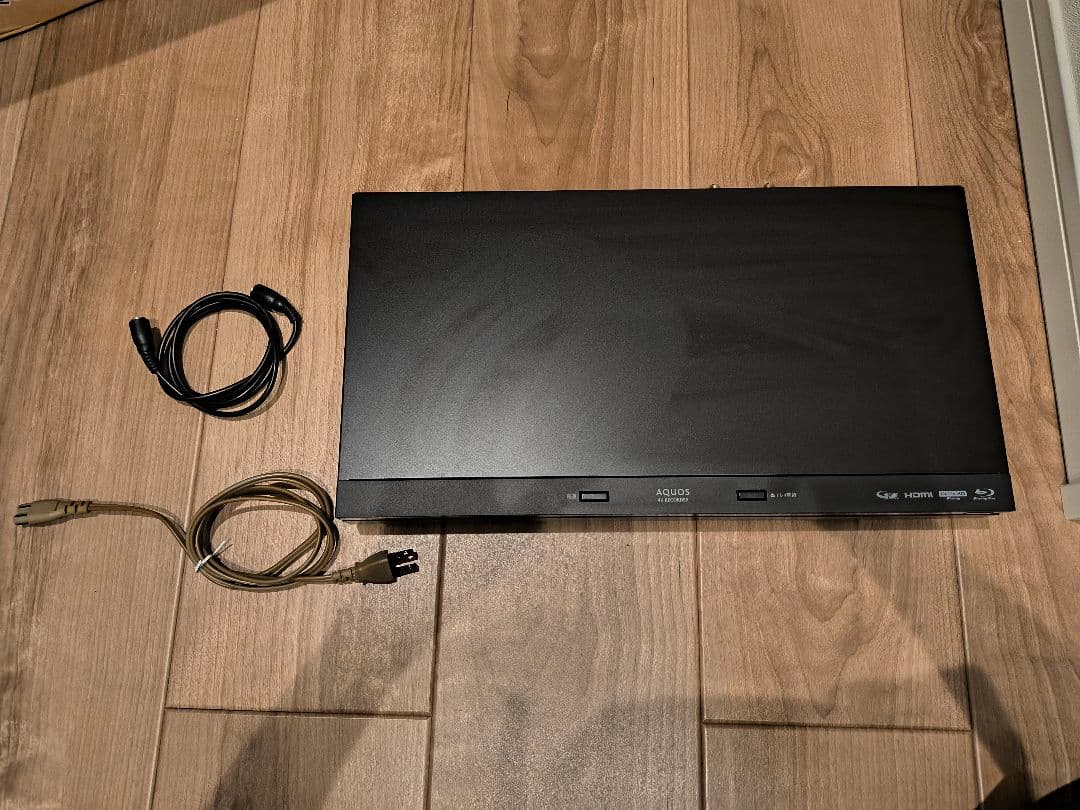 ぴのこシャープ AQUOS 4Kレコーダー 4B-C10DW3