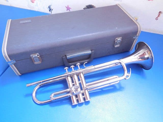 YAMAHA YTR-135 トランペット シルバー 銀 本体 管楽器 ケース付