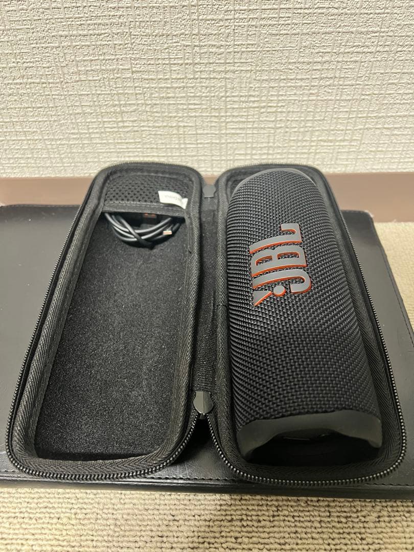 JBL FLIP6 ワイヤレススピーカー　＋　ケース