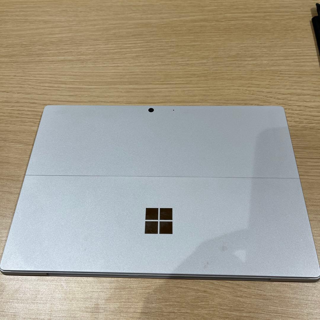 Surface Pro7、キーボード・本体カバー付き