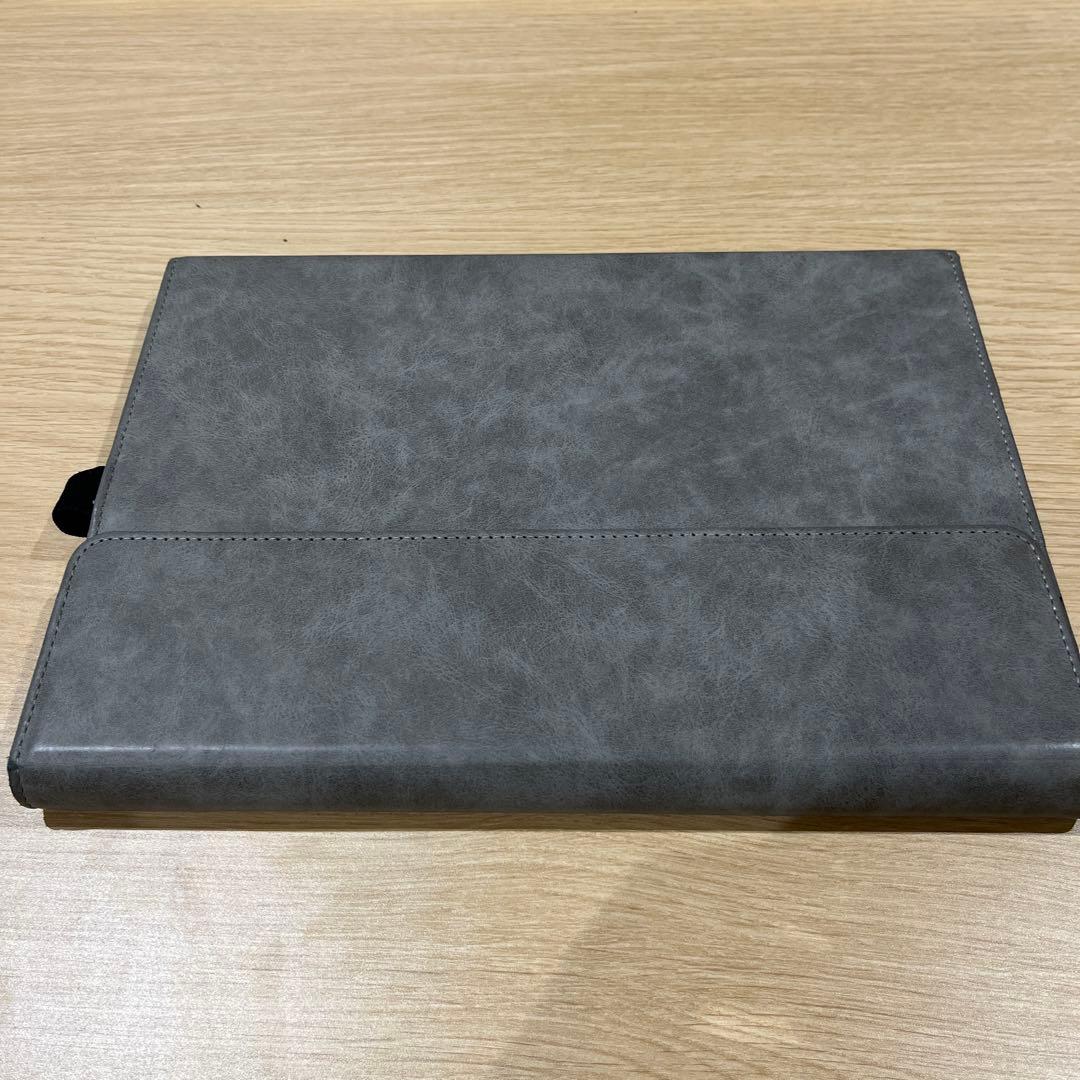 Surface Pro7、キーボード・本体カバー付き