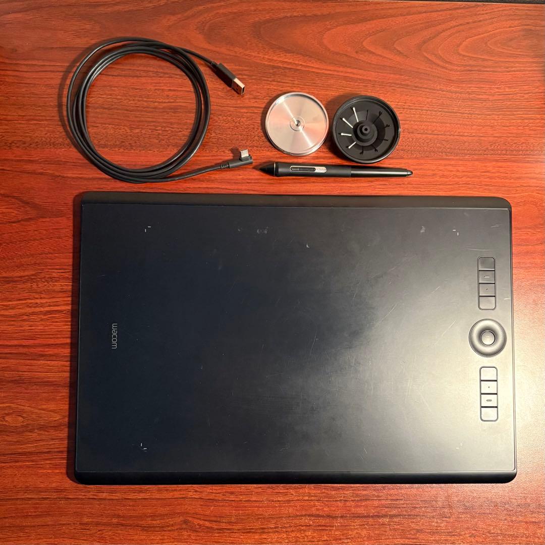 wacom intuos pro Lサイズ　PTH-860