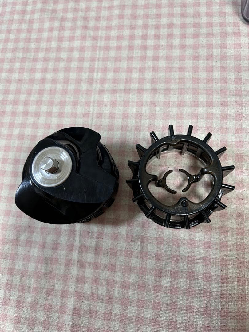 Hurom スロージューサー H-300E MMy