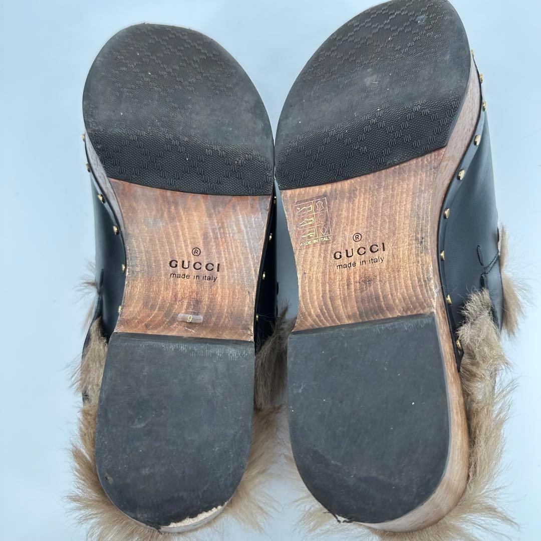 グッチ サボサンダル ファー 毛皮 レザー メンズ ヒール スタッズ ブラック黒