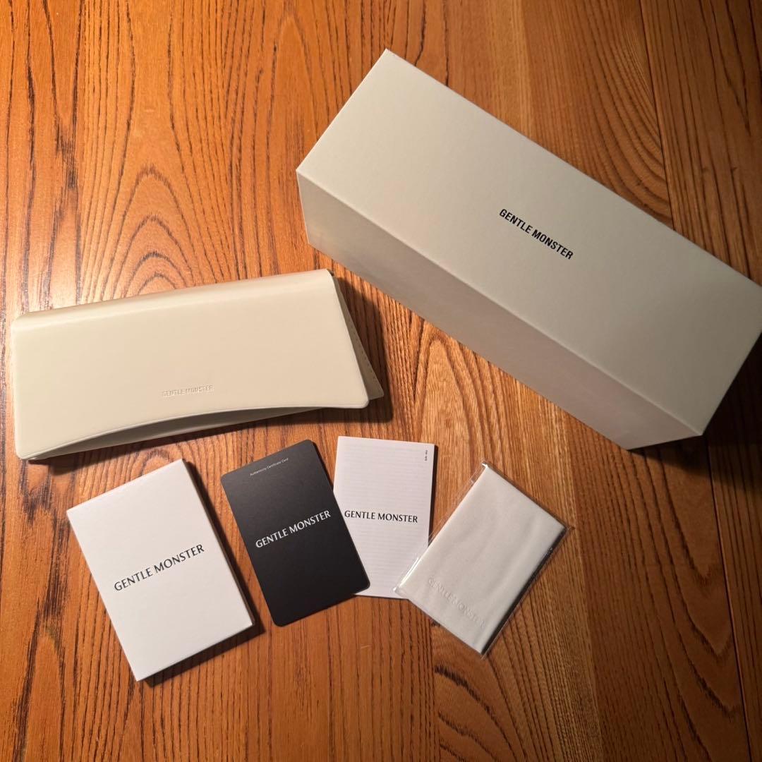 GENTLE MONSTER ジェントルモンスター　South Side ブルー