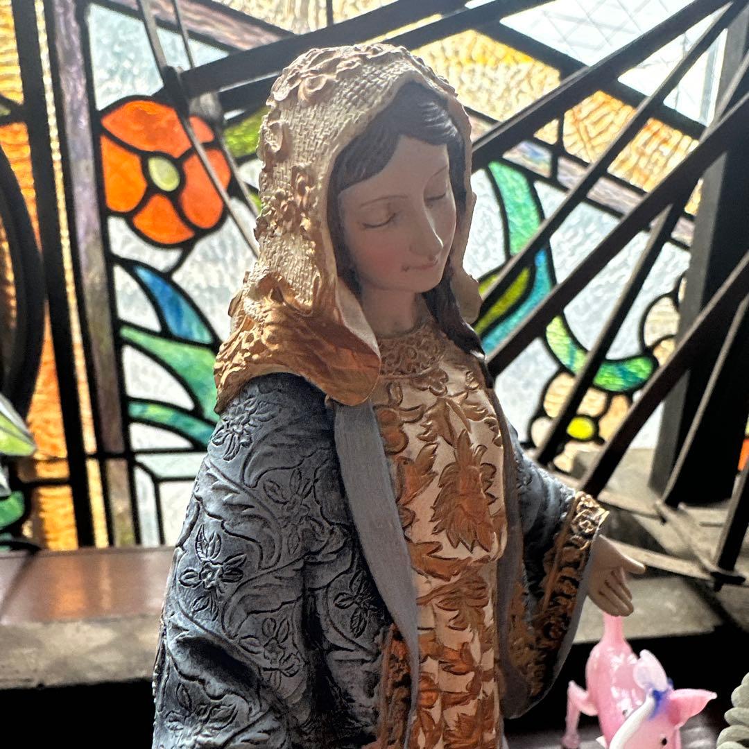 瞬間的お値下げ❣️聖母マリア像 樹脂製