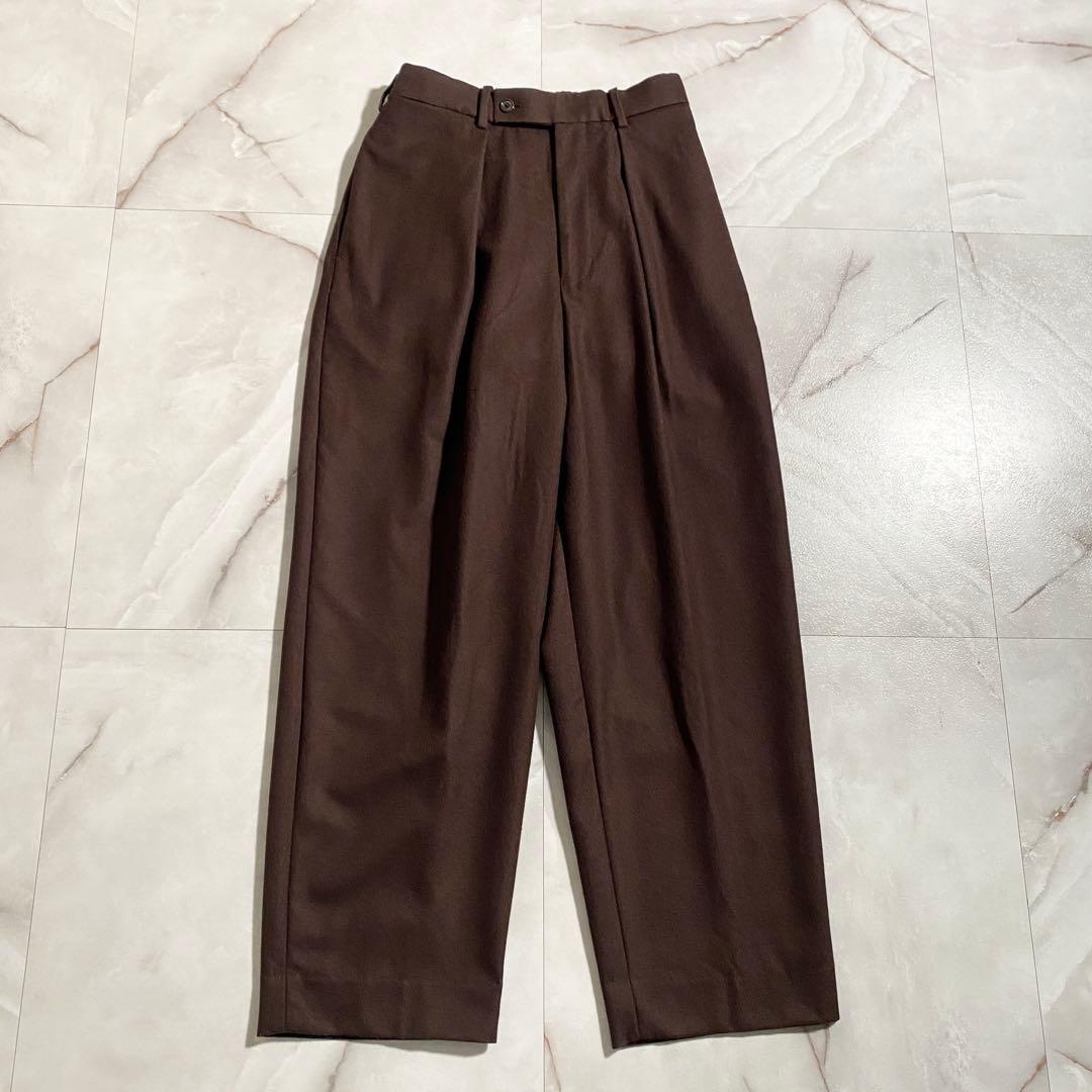 A18488 マーカウェア ウールフランネル タックワイドパンツ ブラウン 1