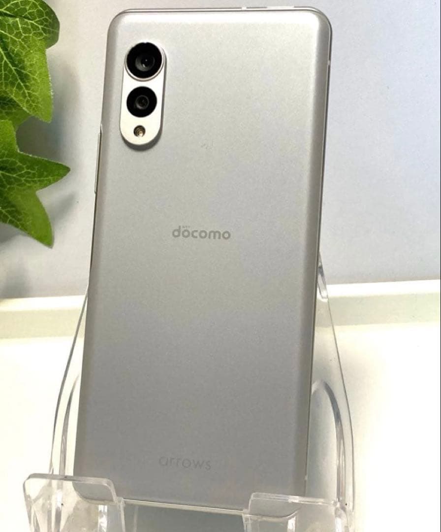 ドコモ SIMフリー ARROWS N F-51Cスマホ本体 ホワイト⭐️