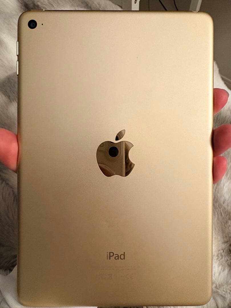 ユウさま専用ですApple iPad mini4（モデルA1538) ゴールド