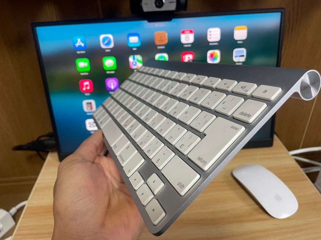 Mac mini セット / 18.5型モニター・カメラ付