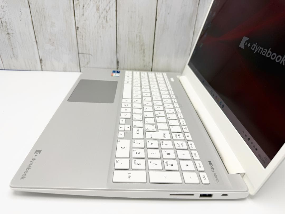 Windows11 Core i7-1260P SSD1TB メモリ32GB