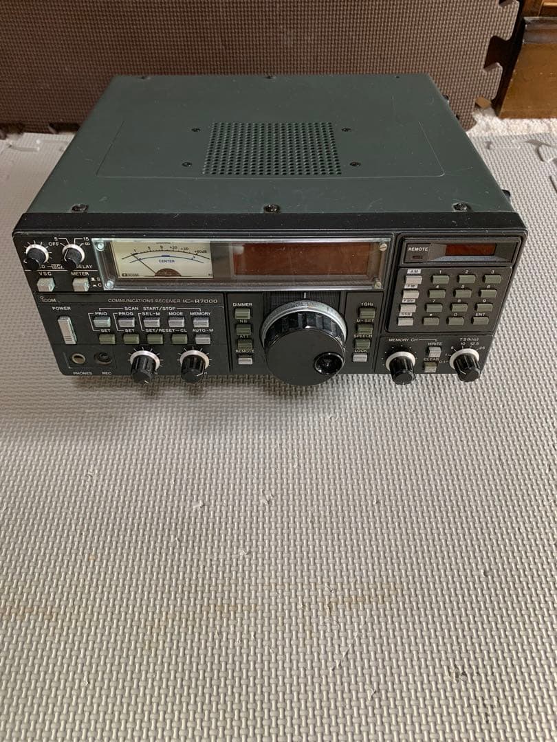 動作未確認　ICOM IC-R7000　 広帯域受信機