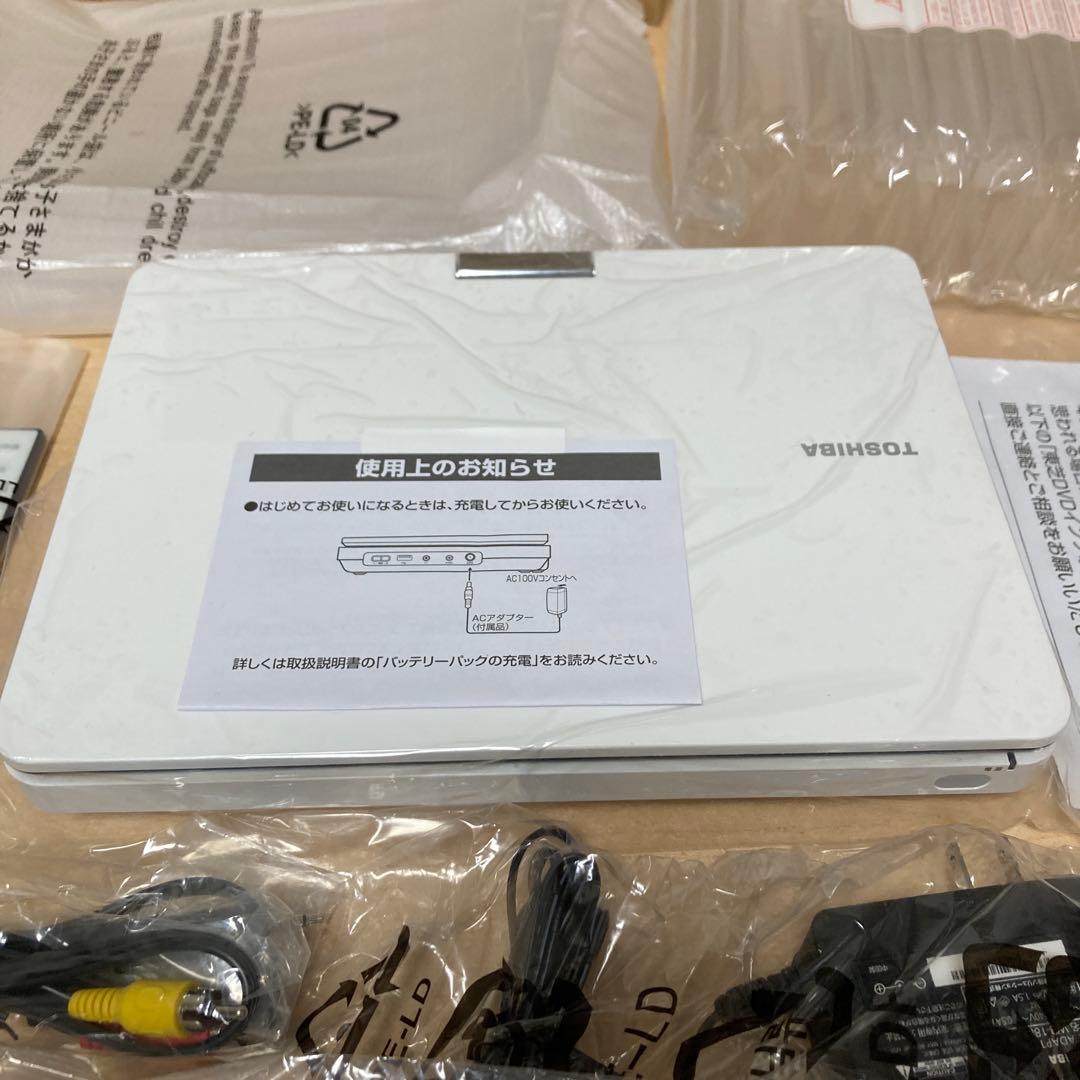 東芝 REGZA レグザポータブルプレーヤー SD-P1010S