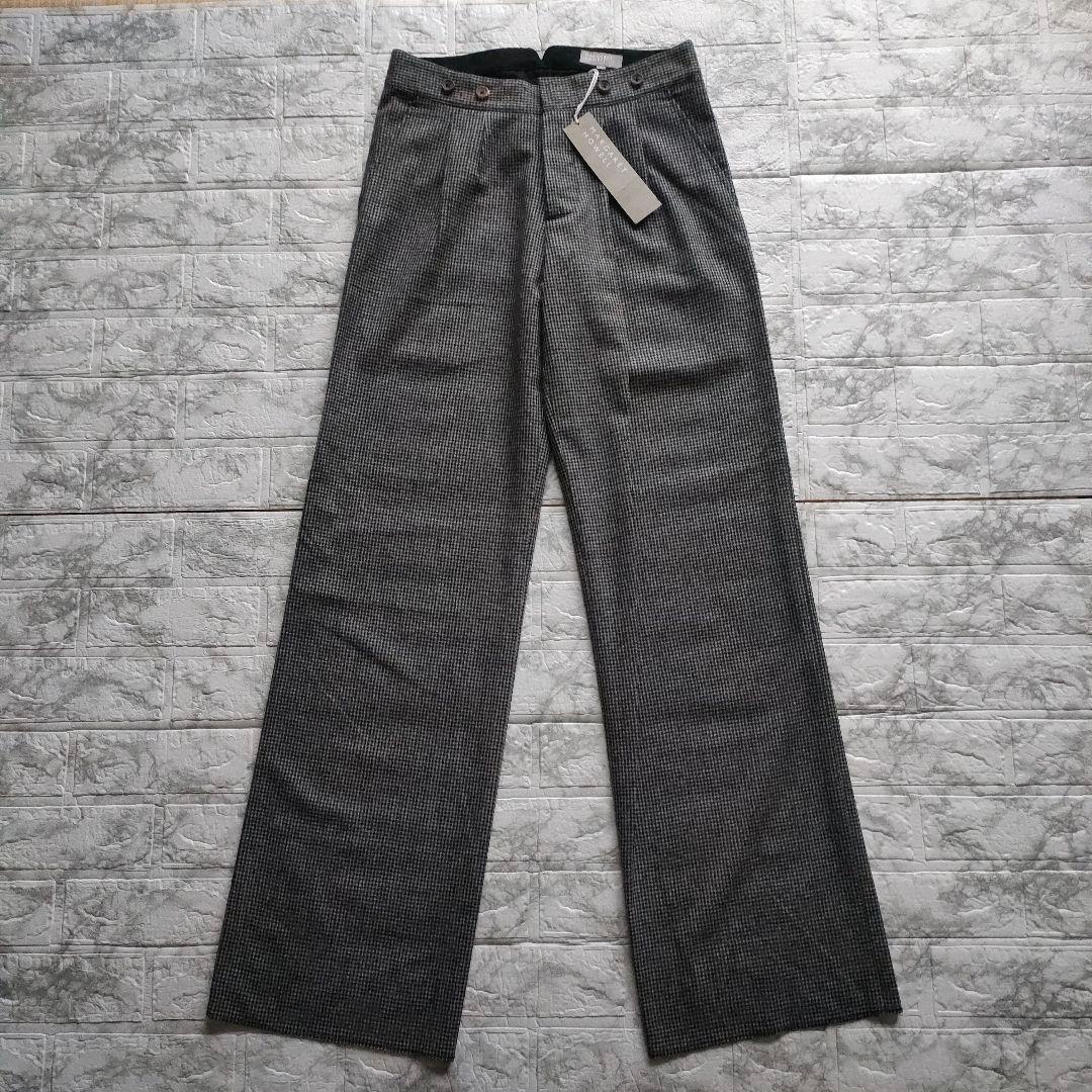 【新品・タグ付】MARGARET HOWELL　チェック柄　起毛　2タックパンツ
