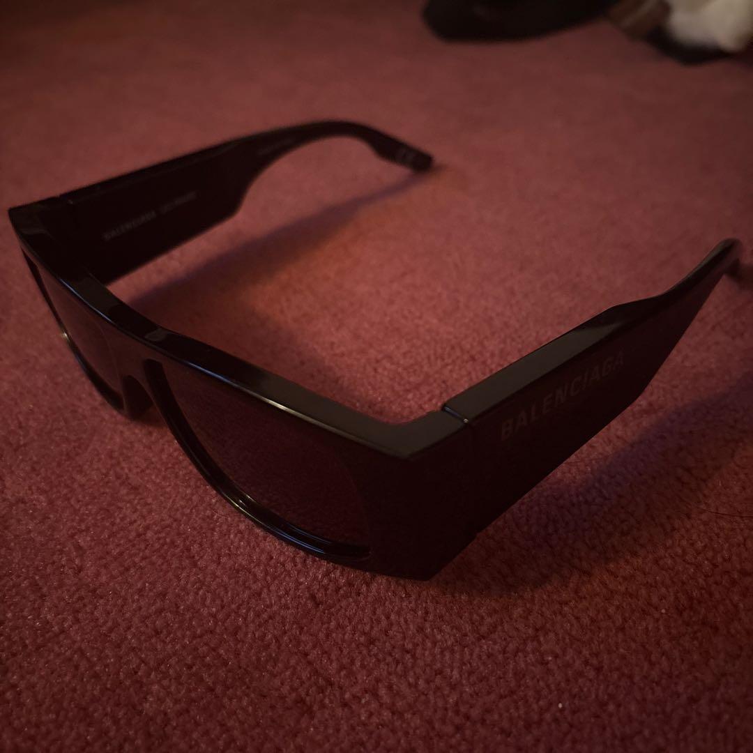 破格‼️定価13万‼️ ワケあり バレンシアガLEDサングラス 平本蓮着用 平本蓮