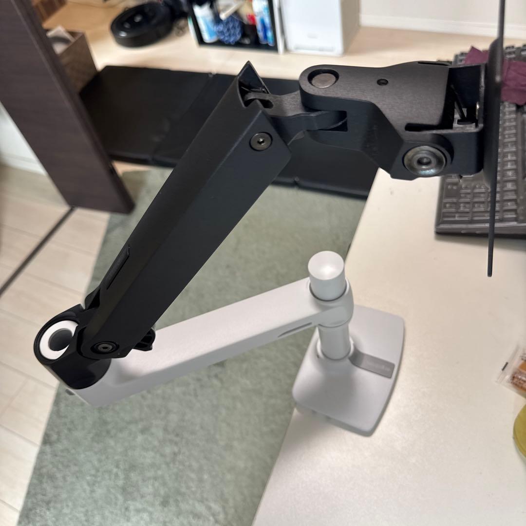 エルゴトロン モニターアーム ブラック/ホワイト