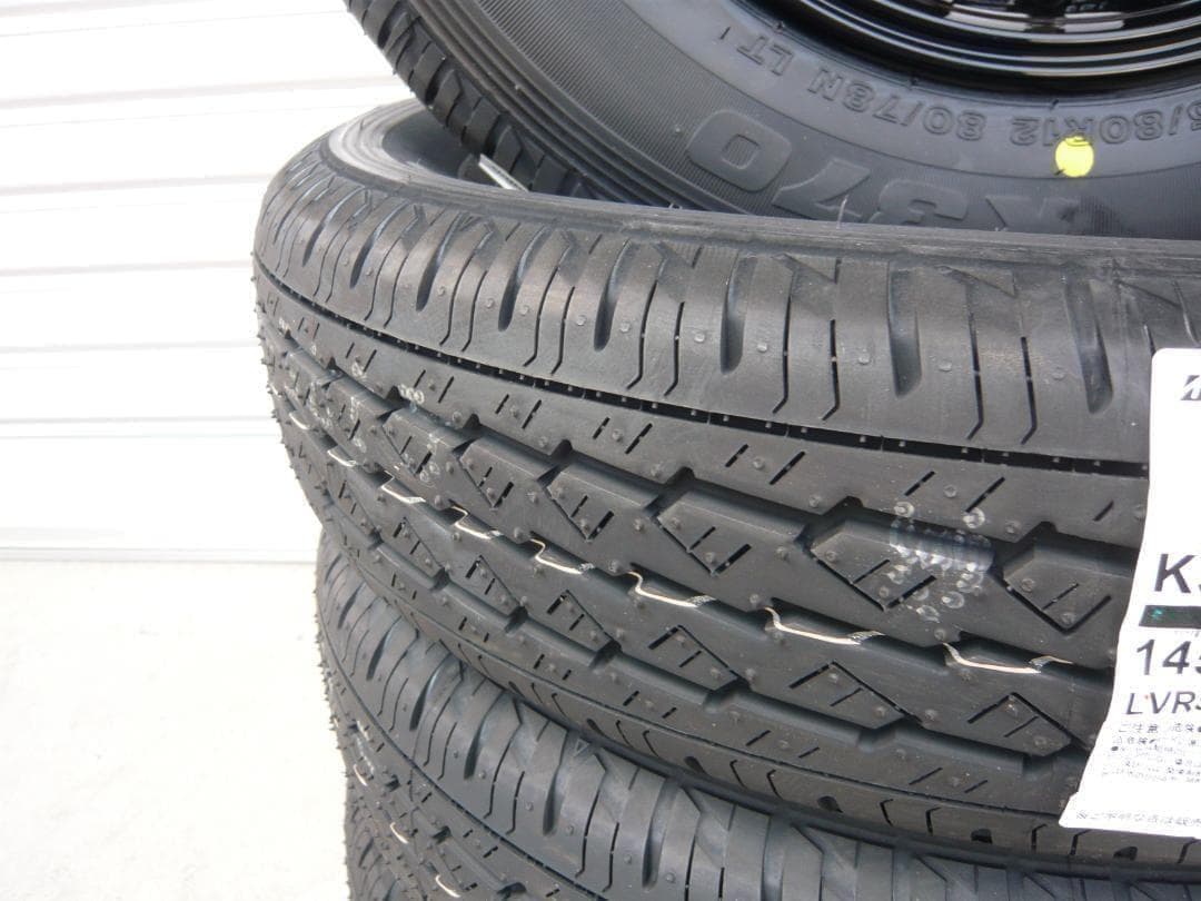 HAL☆ブラックナット付き145/80R12LT☆軽トラ・軽バン・Ｎバン等