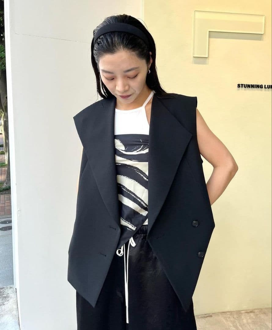 サクラ★スタニングルアー　waltzアシンメトリックベスト&ラップスカート