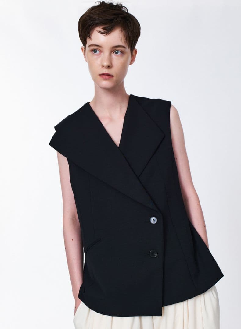 サクラ★スタニングルアー　waltzアシンメトリックベスト&ラップスカート