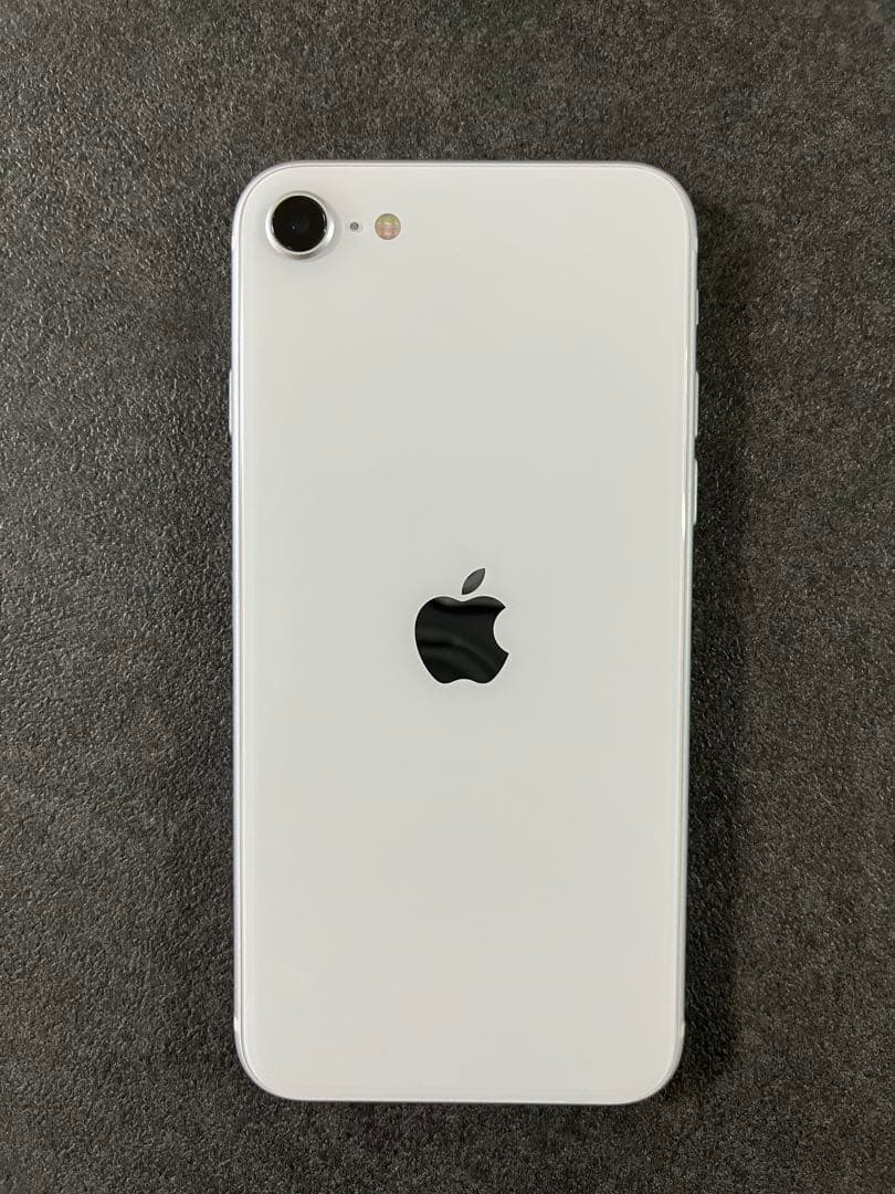 Apple iPhone se 第二世代 se2 ホワイト 本体