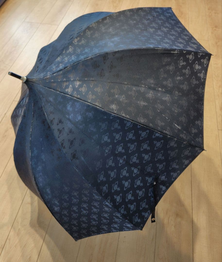 Vivian Westwood MAN パゴタ傘
