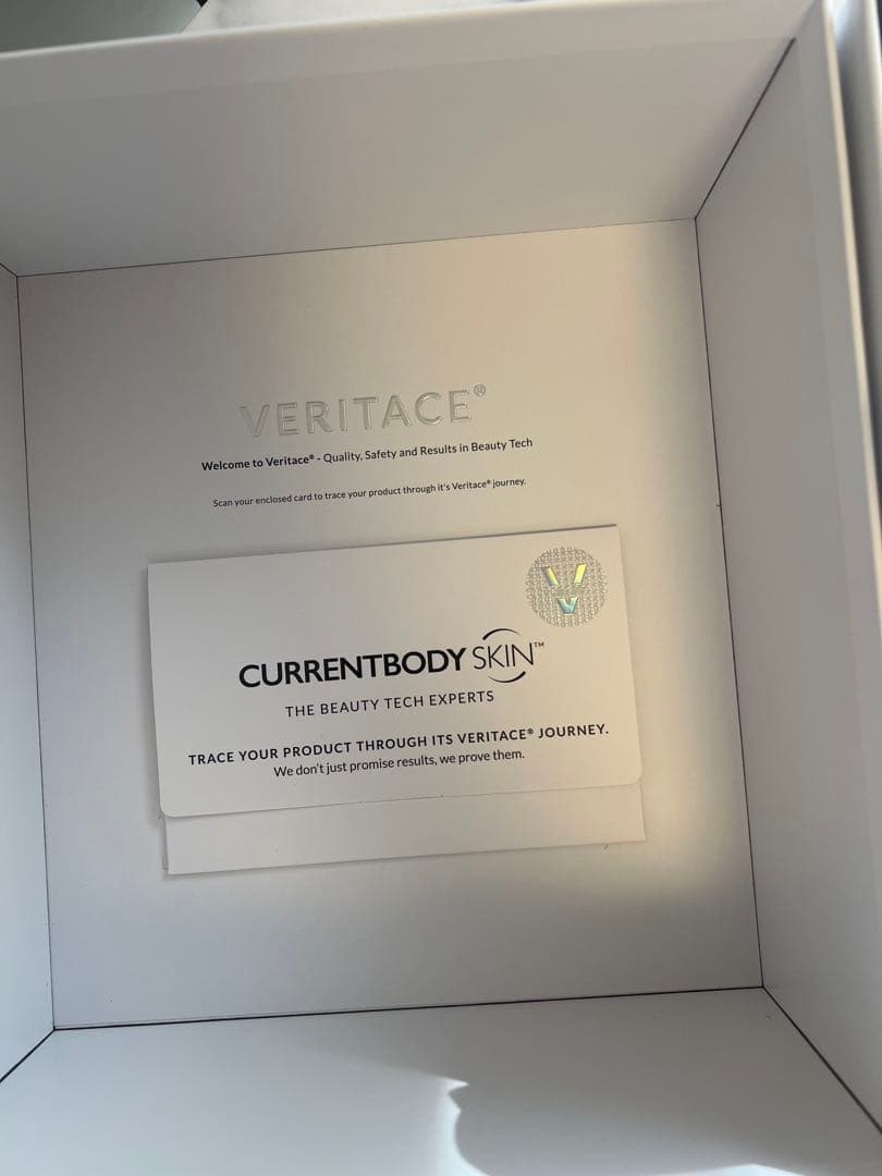 CURRENTBODY SKIN™ LEDライトセラピーマスク