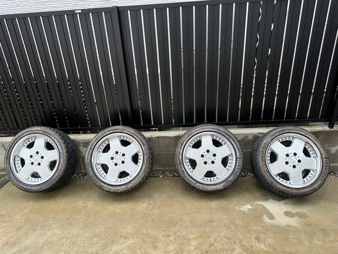 しゅー ザウバーディッシュ 17インチ