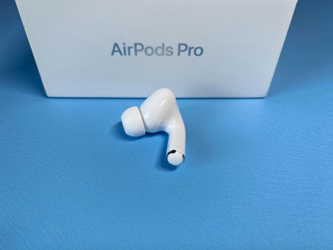 AirPods Pro 2 右耳のみ イヤホン A3047 FOMD