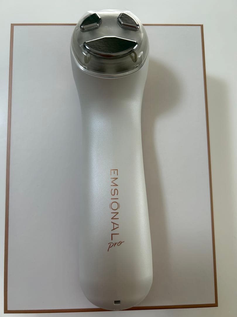 sptm（セプテム）美顔器エモーショナルプロ