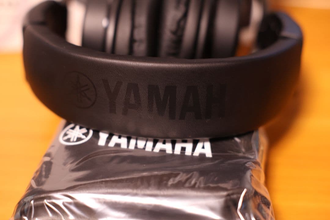 YAMAHA hph-mt8　 ブラック　サービスでリケーブル付き