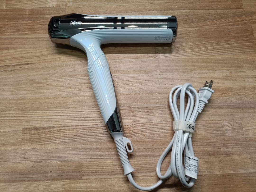 ★安心★整備済み★ 2024年製 ReFa ビューテックドライヤースマートW