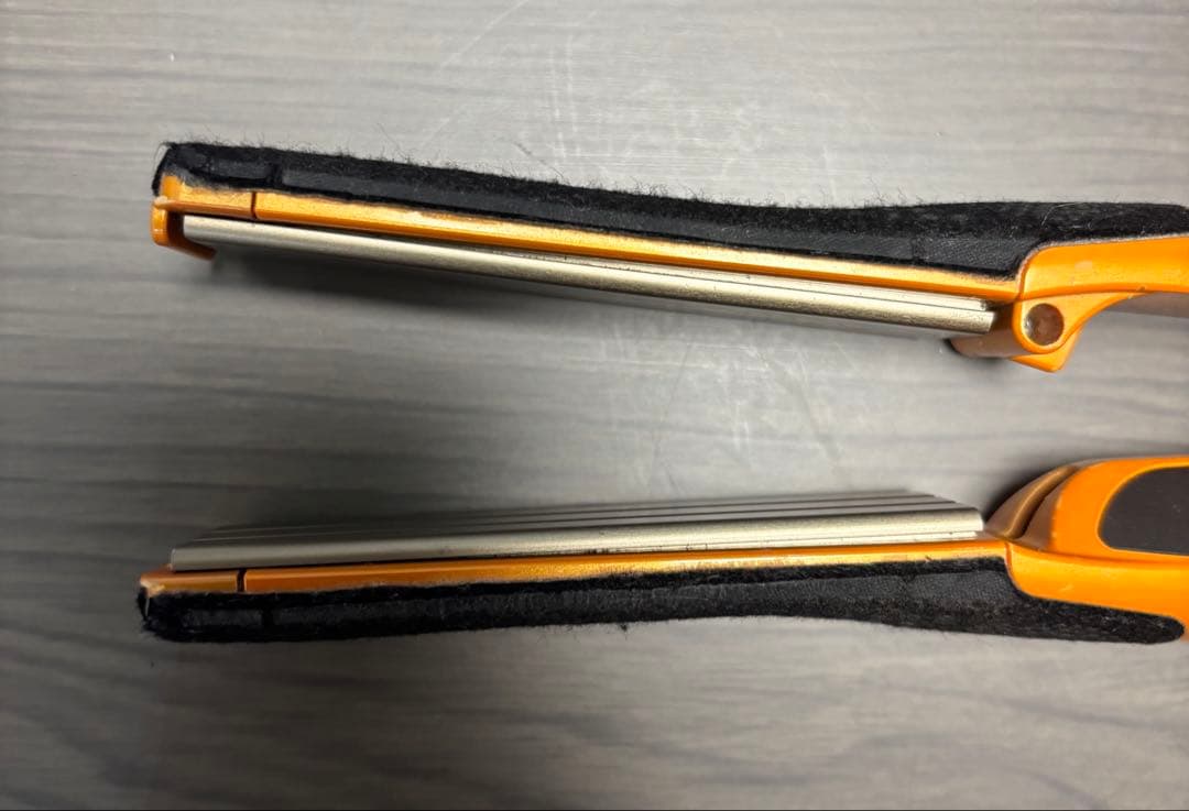 【ジャンク品】ADST D52 ストレートヘアアイロン オレンジ