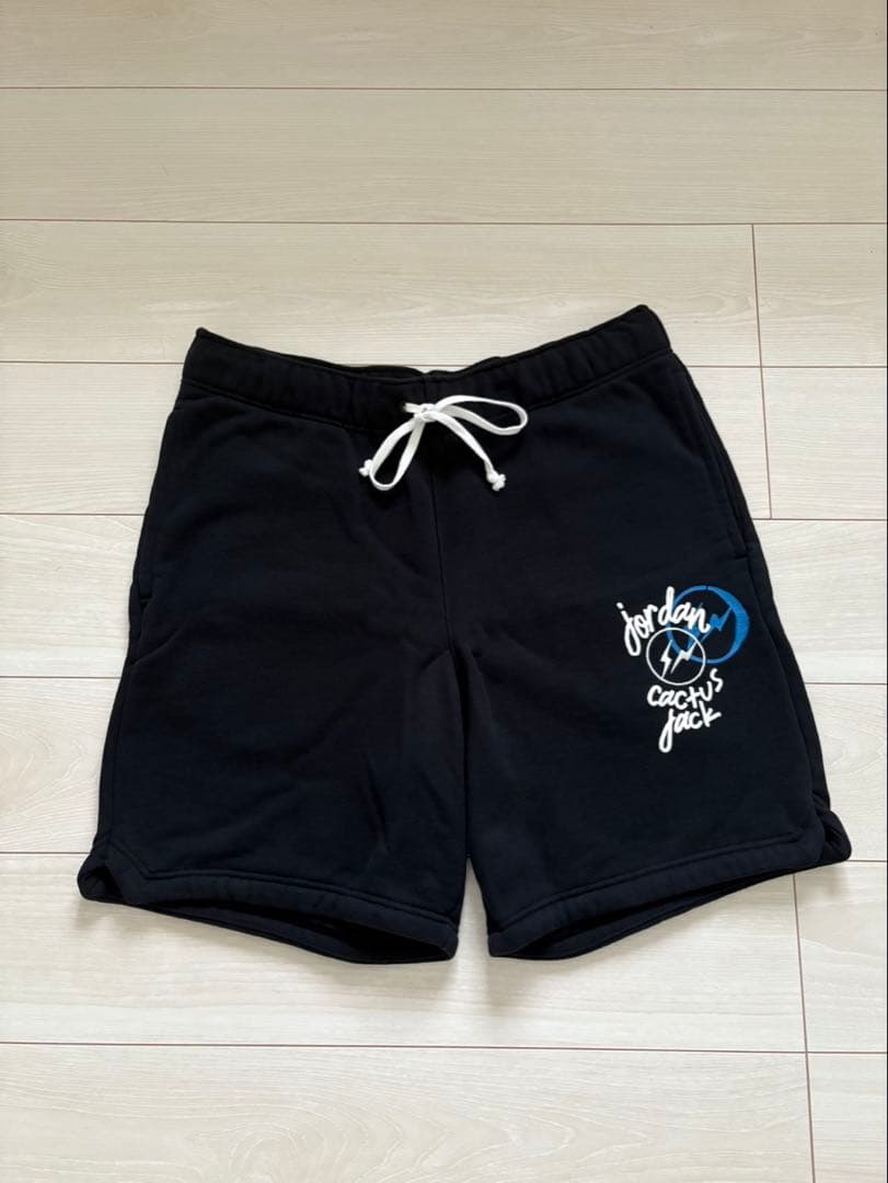 Jordan Cactus Jack ブラックショートパンツ