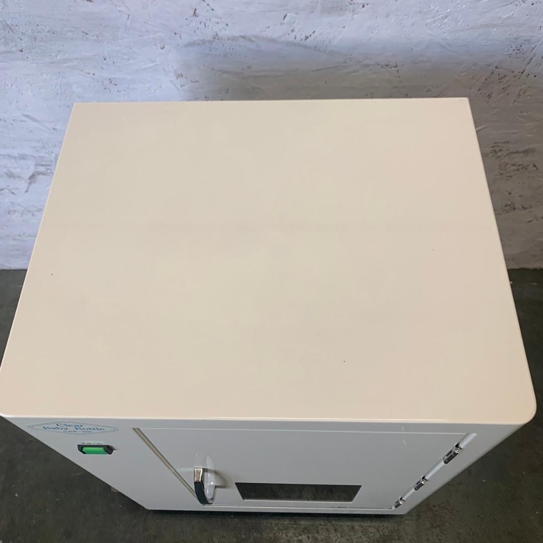 【株式会社エムケイ】 クリアベビーボトル 哺乳ビン殺菌乾燥保管庫 CBB-900