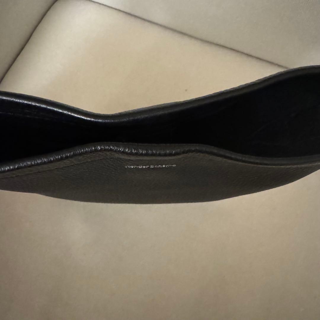 Hender Scheme ブラック レザー ショルダーバッグ