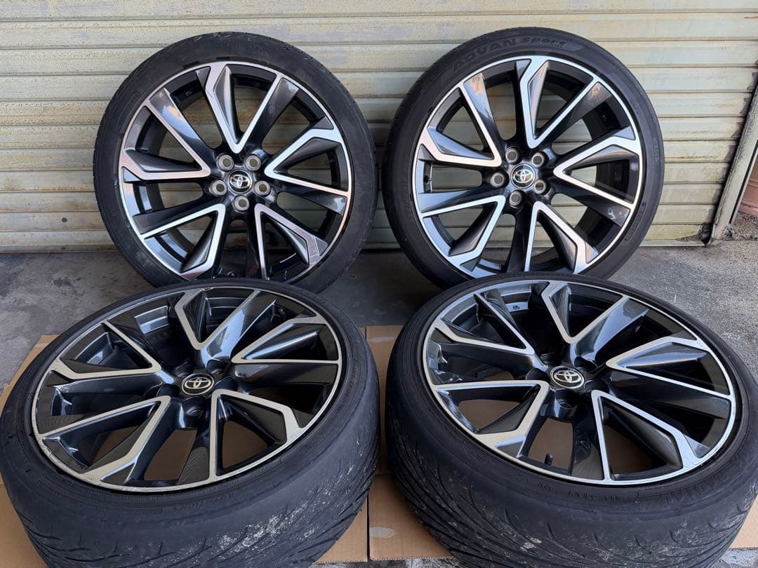 カローラスポーツ 純正 8J +40 100 5H 18インチ　愛知県一宮市