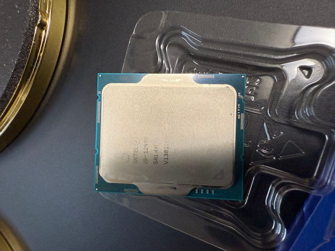 【中古】Intel Core i9 12900K 箱付き