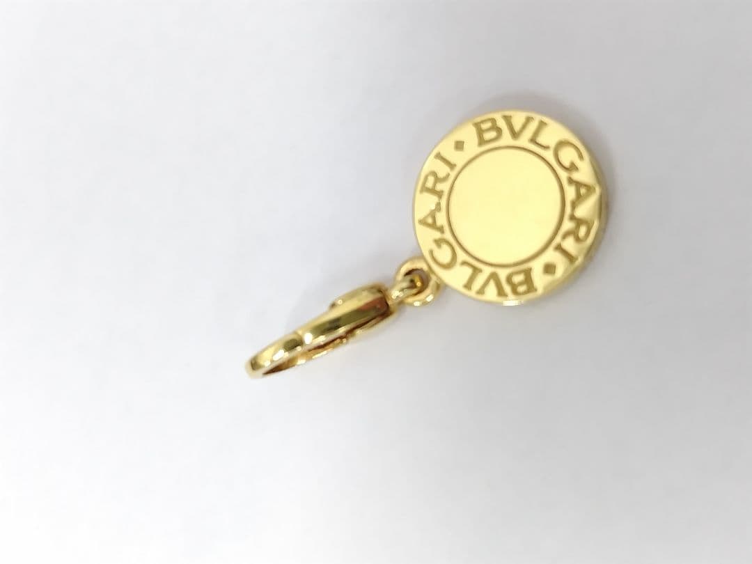 ま*ん様 BVLGARIブルガリブルガリ 750刻印 K18 チャーム　オニキス