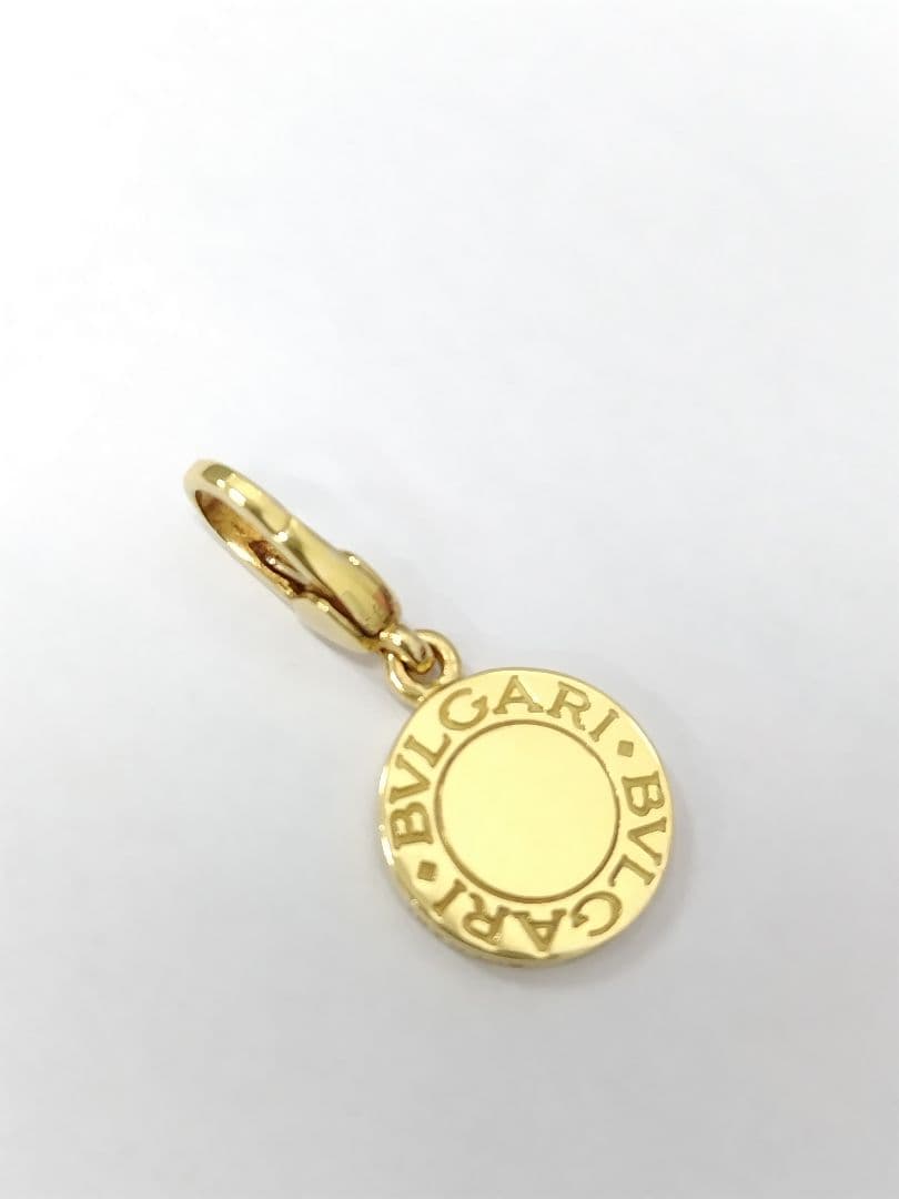 ま*ん様 BVLGARIブルガリブルガリ 750刻印 K18 チャーム　オニキス