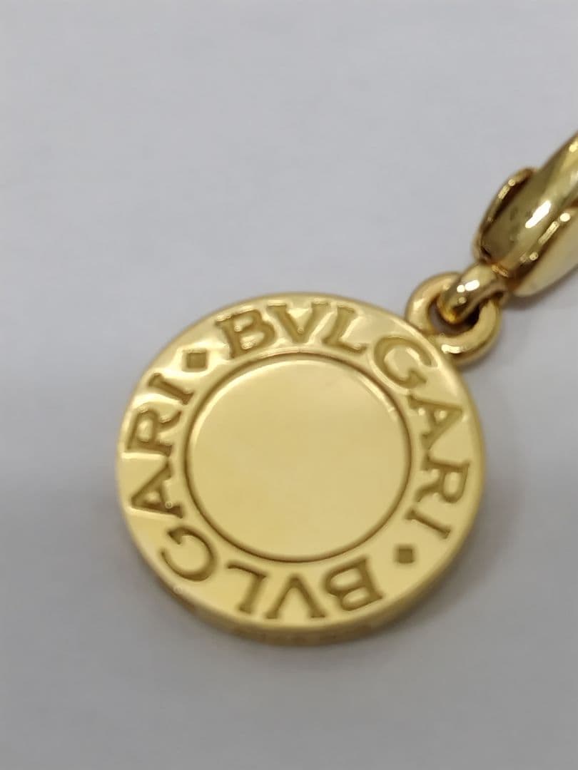 ま*ん様 BVLGARIブルガリブルガリ 750刻印 K18 チャーム　オニキス