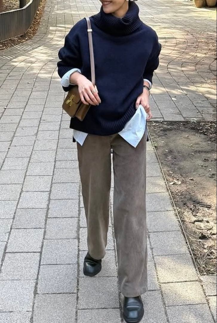 【新品未使用タグ付き】YONFA コーデュロイパンツブラウン xs