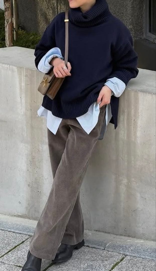 【新品未使用タグ付き】YONFA コーデュロイパンツブラウン xs