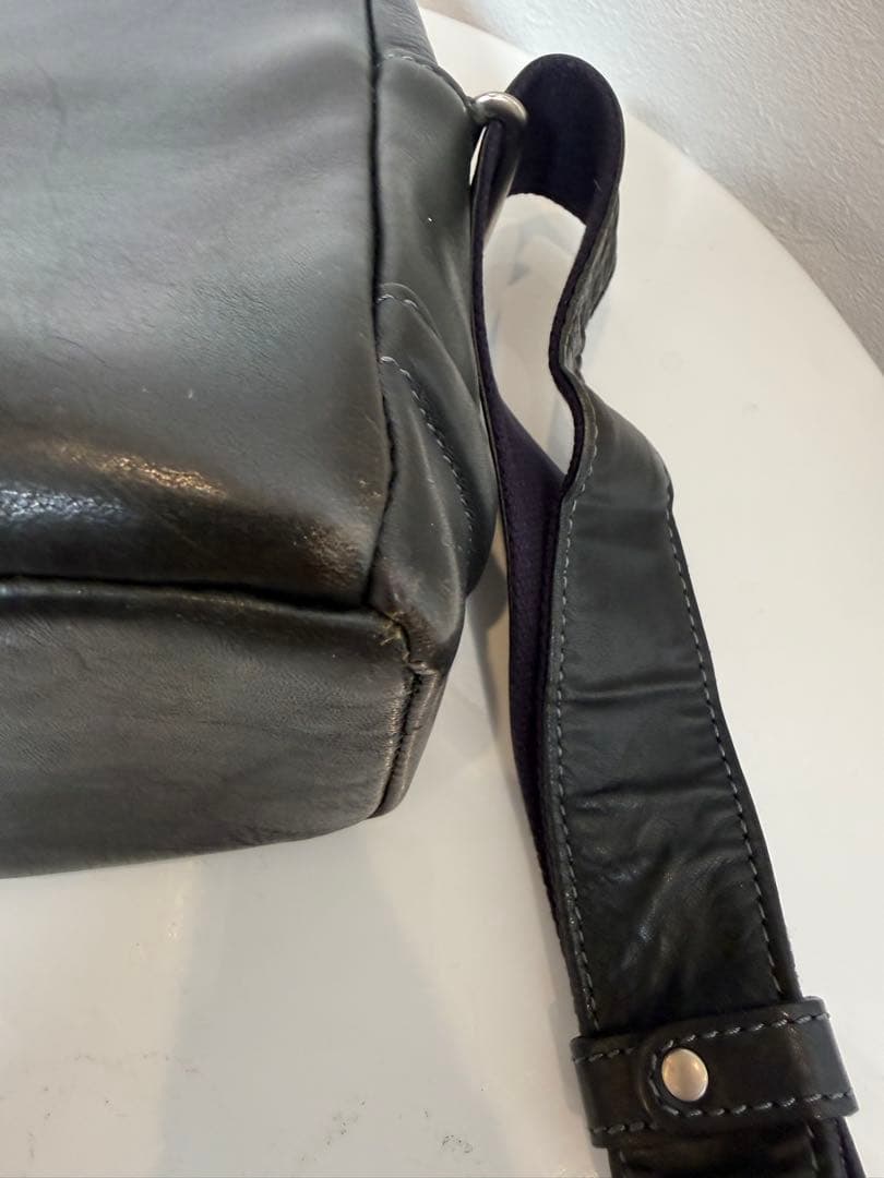 FIVE WOODSPLATEAU プラトウ レザーショルダーバッグ 39185