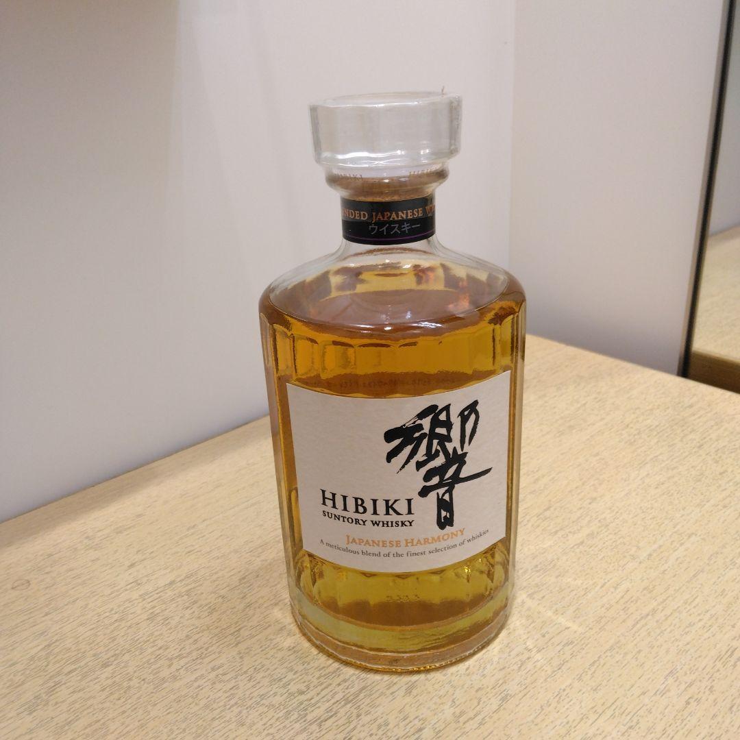 値下げ⤵️突然の価格戻し有り❗サントリー 響 700ml 1本　箱有り